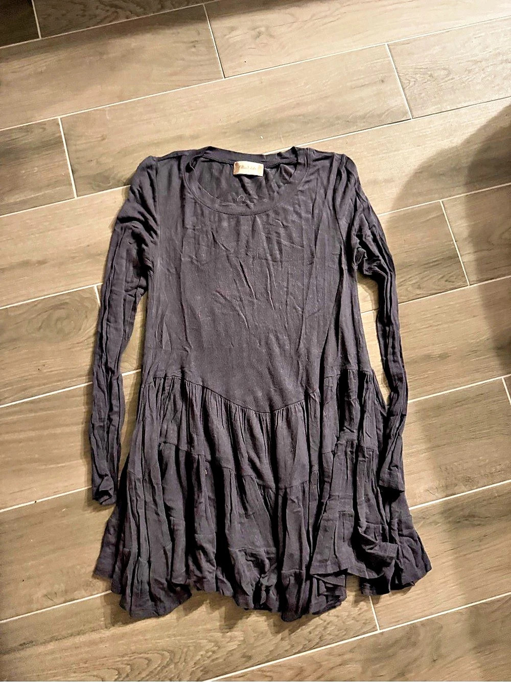 Allard de store Black Tiered Long Sleeve Dress Size Small